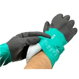Ansell AlphaTec 58-535W Chemische Handschoenen - Nitril met Flockvoering & Griptextuur, Maat 11 Ansell AlphaTec 58-535W Chemische Handschoenen - Nitril met Flockvoering & Griptextuur, Maat 11
